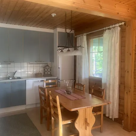 Tahkon Riihiranta - 4 Bedroom With View - Tilava Moekki Rantanaekymin