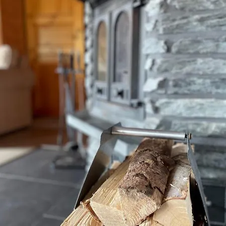 Tahkon Riihiranta - 4 Bedroom With View - Tilava Moekki Rantanaekymin * Tahkovuori