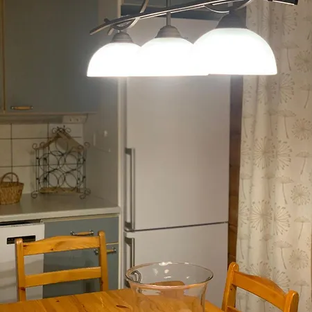 Tahkon Riihiranta - 4 Bedroom With View - Tilava Moekki Rantanaekymin *