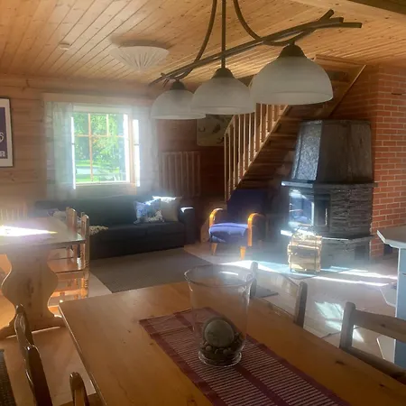Villa Tahkon Riihiranta - 4 Bedroom With View - Tilava Moekki Rantanaekymin