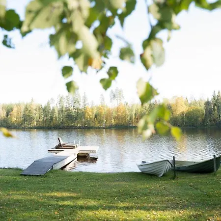 샬레 Tahkon Riihiranta - 4 Bedroom With View - Tilava Moekki Rantanaekymin 타흐코부오리