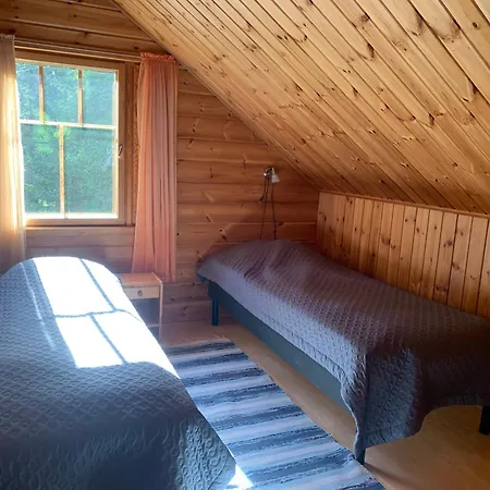 Tahkon Riihiranta - 4 Bedroom With View - Tilava Moekki Rantanaekymin * Tahkovuori