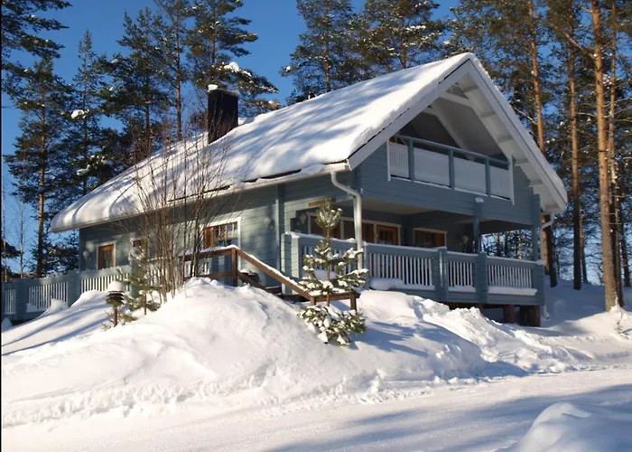 Tahkon Riihiranta - 4 Bedroom With View - Tilava Moekki Rantanaekymin شاليه *