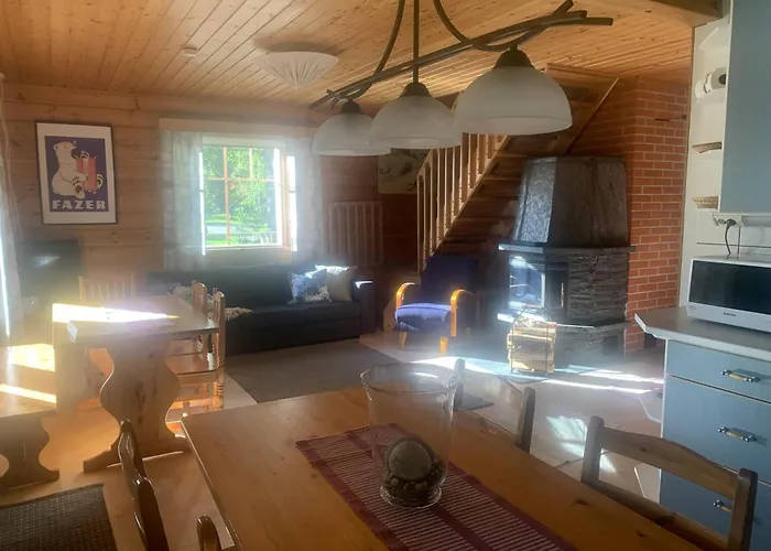 شاليه Tahkon Riihiranta - 4 Bedroom With View - Tilava Moekki Rantanaekymin